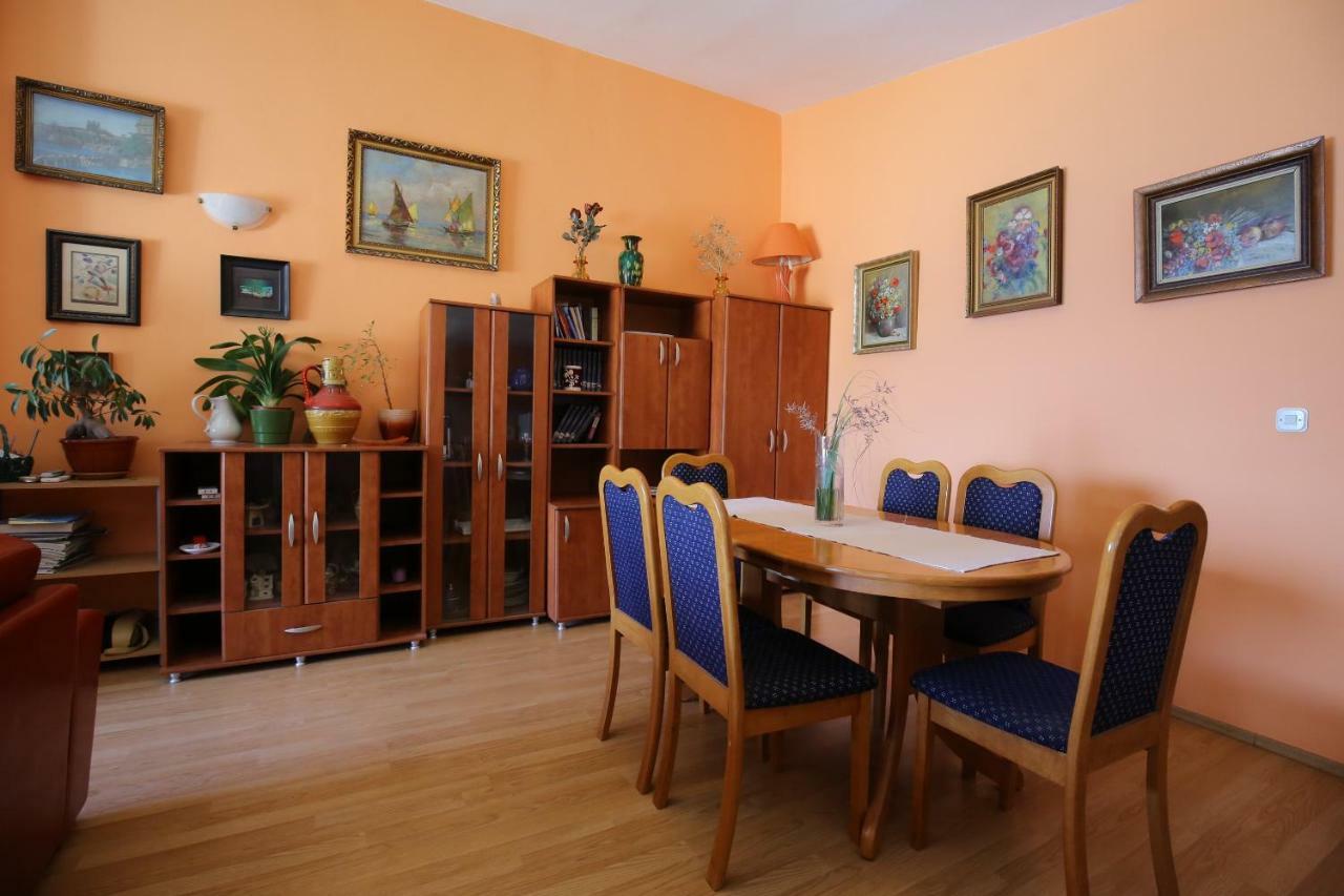 Apartment And Rooms Roko Zaglav Extérieur photo