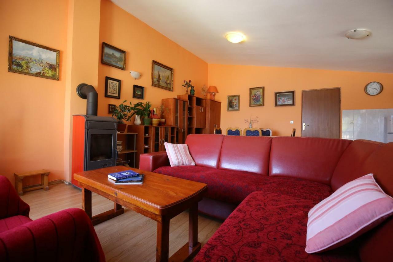 Apartment And Rooms Roko Zaglav Extérieur photo