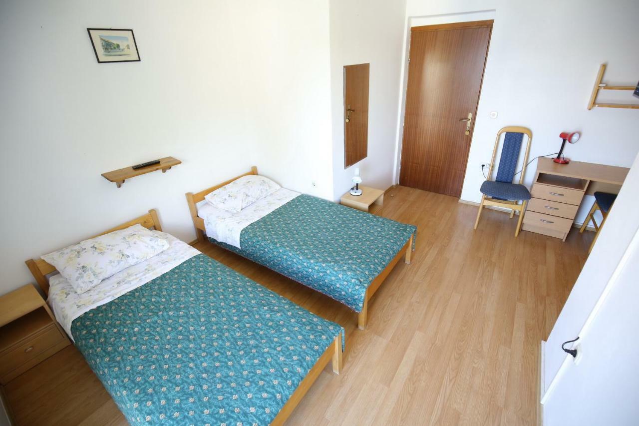 Apartment And Rooms Roko Zaglav Extérieur photo